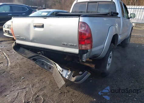 2005 Toyota Tacoma Base V6 from USA, damaged, VIN 5TEUU42N75Z127096